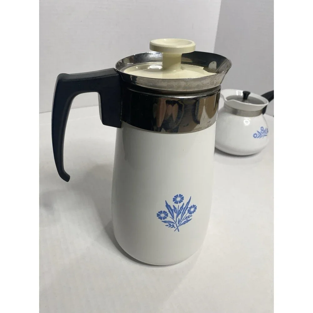 Corelle Ware Blue Cornflower Stove Top Set Of 2 Coffee Tea Pot 9 Cup And 6 Cup